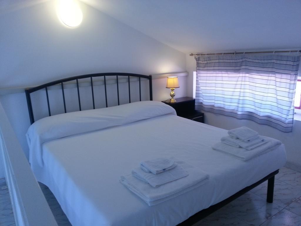 Camere Da Aldo in centro Sirolo Cameră foto